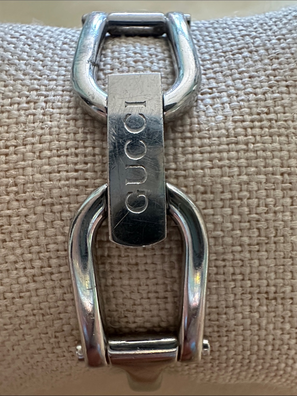 Gucci Silver and White Rectangular Bracelet Watch - Picture 2 of 3